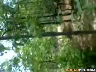 Indian Teen Having sex clip Outside With Her BF